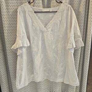 Rafaella Cream V-Neck Embroidered Ruffle Sleeve Tunic